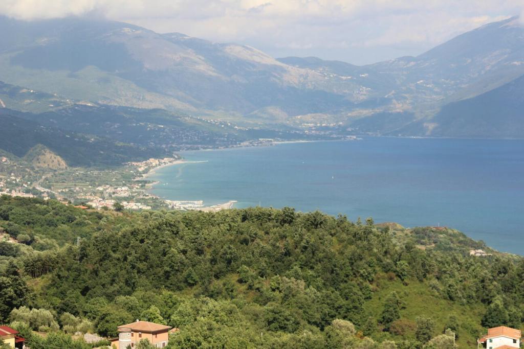 Agrestis Domus Guest House San Giovanni a Piro Exterior foto