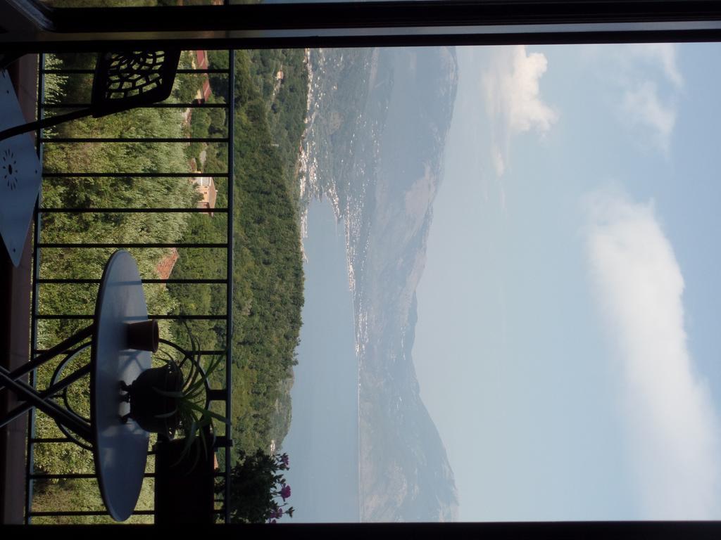 Agrestis Domus Guest House San Giovanni a Piro Exterior foto